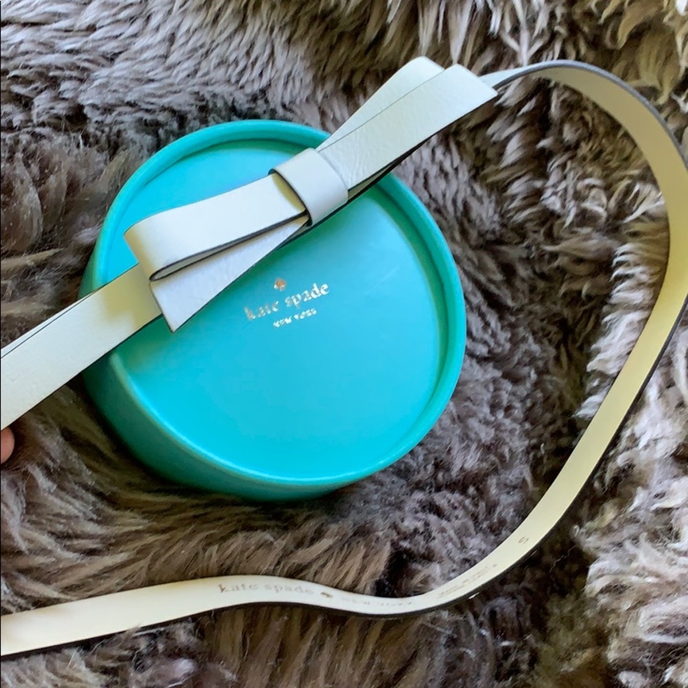 Kate Spade Genuine leather white bow belt size S